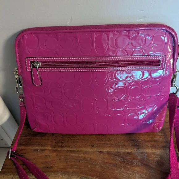 Coach Tablet Tech Crossbody Bag NWOT - Picture 5 of 10